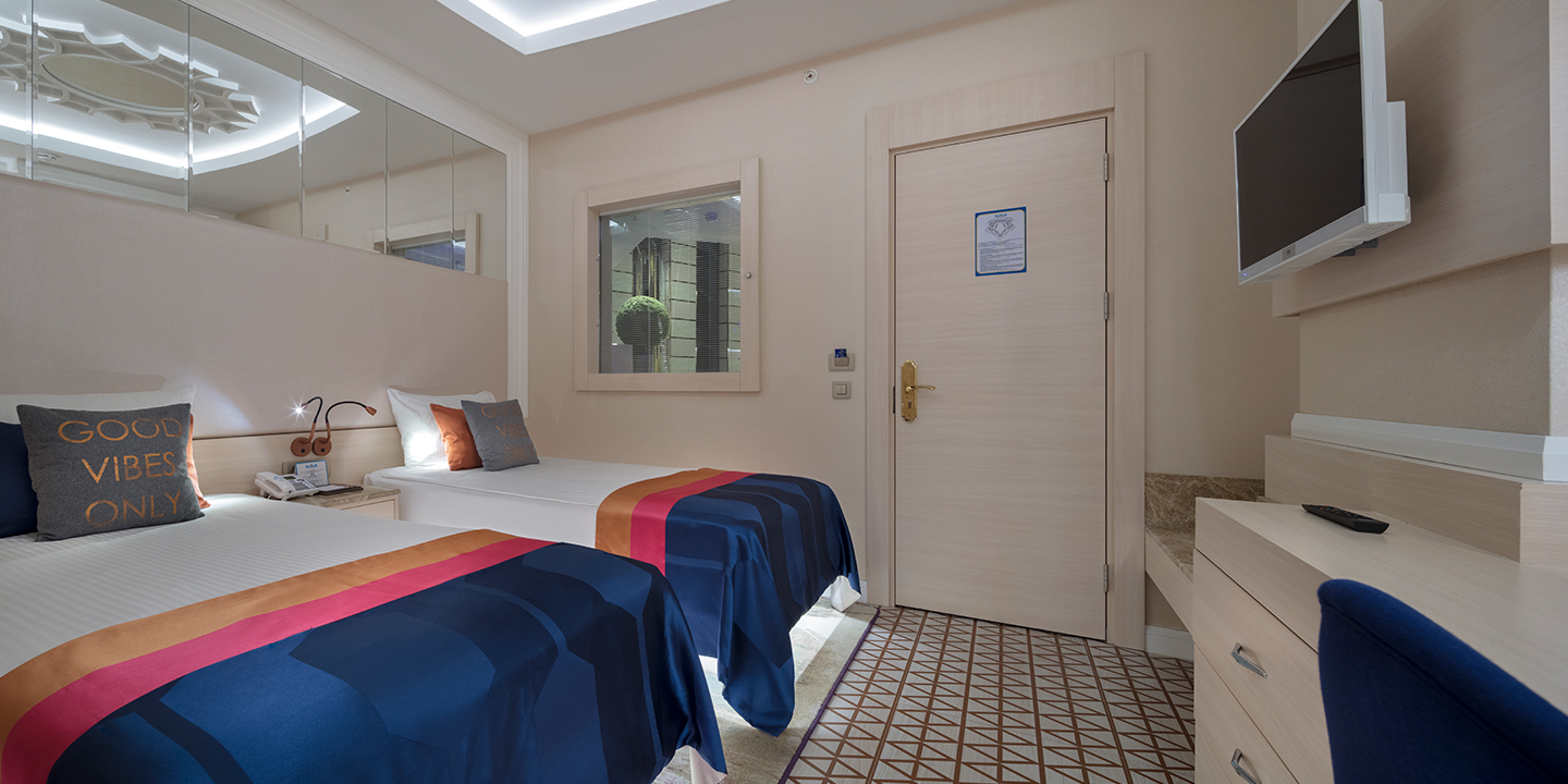 Granada Luxury Belek Family Room Galeri 3